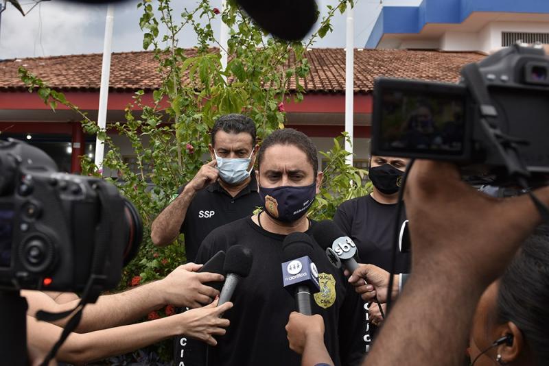 Polícia Civil do Amazonas realiza transferência de 30 presos de Manacapuru para a capital