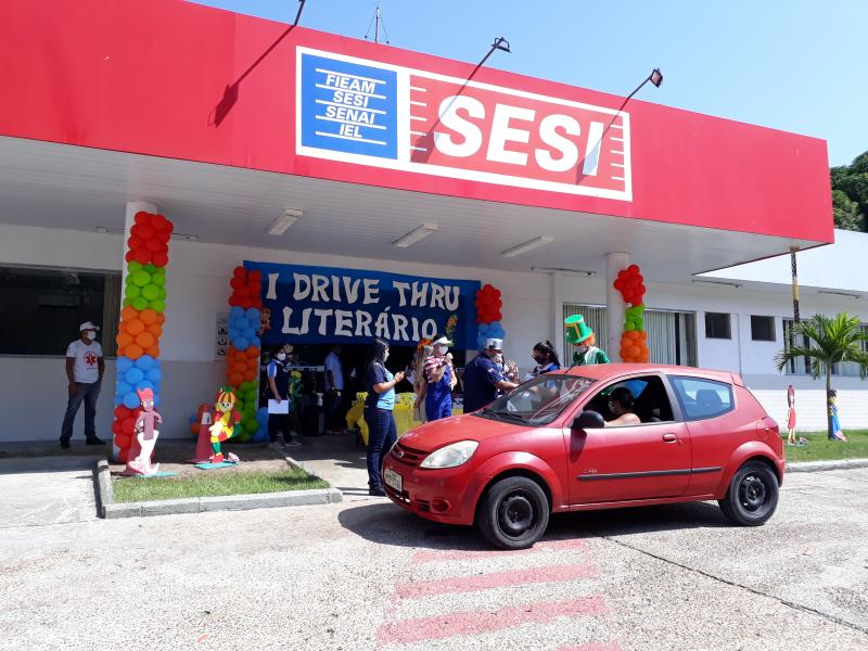Escola SESI Padre Francisco Luppino realiza 1º Drive Thru Literário