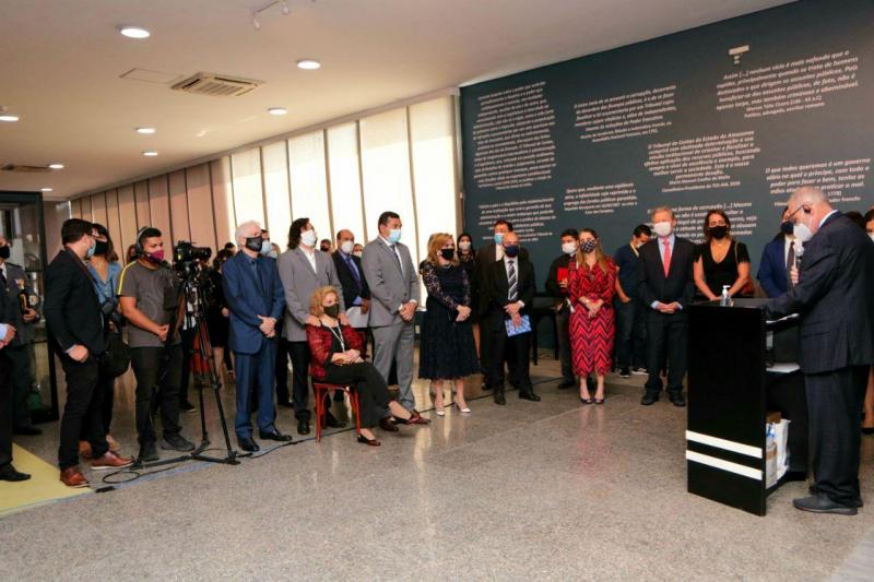 TCE-AM inaugura módulo do Museu com reprodução do 1º Plenário da Corte de Contas