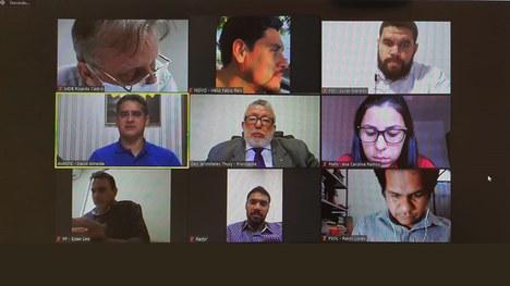 TRE-AM e partidos políticos firmam termo de compromisso para eleições sem fake news