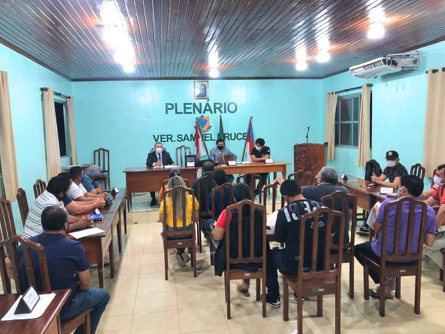 MP Eleitoral fecha acordo com candidatos a prefeito de Nhamundá para medidas contra a Covid-19