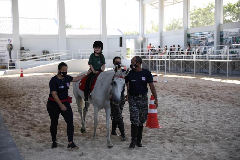 Novas instalações de Equoterapia da Polícia Militar garantem mais qualidade de vida para famílias atendidas pelo projeto