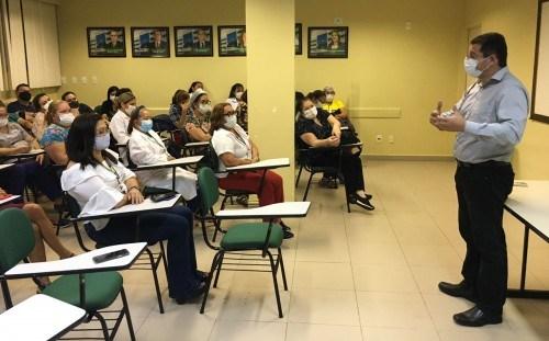 Servidores conhecem projeto que transformará Policlínica Gilberto Mestrinho em referência para pacientes do interior