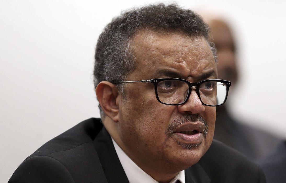 Diretor da OMS diz que Covid-19 “não cansou” e sugere alerta elevado