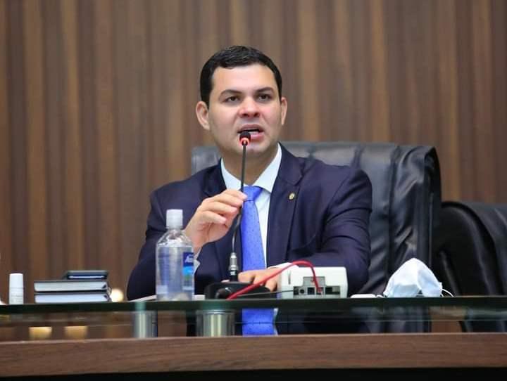 Deputado Saullo Vianna é alvo de operação da Polícia Federal