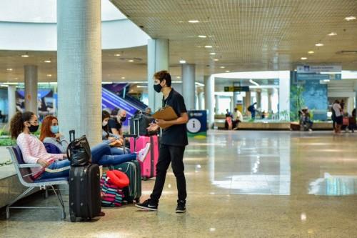 No AM, mais de 56% dos turistas avaliam como satisfatório o emprego de protocolos para prevenção da Covid-19