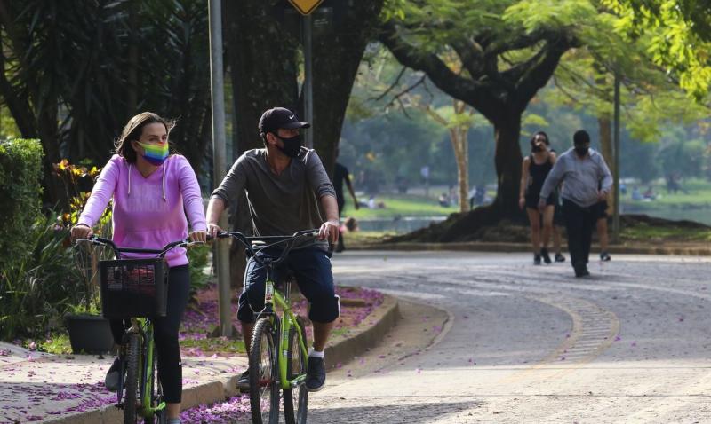 IBGE diz que expectativa de vida do brasileiro aumentou 31,1 anos desde 1940