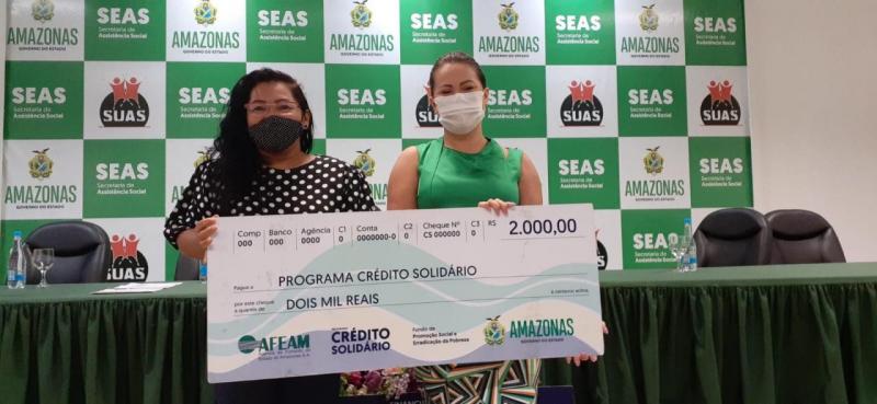Governo do Amazonas concede benefícios por meio do Programa Crédito Solidário