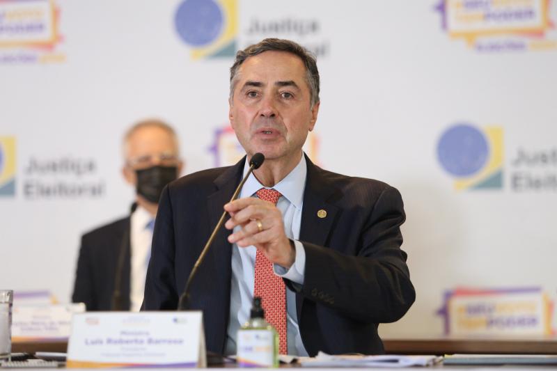 Presidente do TSE diz que combater a Covid-19 e as Fake News foram prioridade durante as eleições
