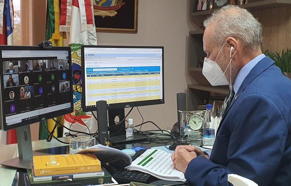 TCE-AM multa ex-prefeito de Coari em R$ 72,2 milhões