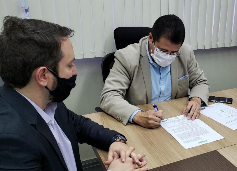 SES-AM assina acordo de cooperação com a Universidade Municipal de São Caetano do Sul