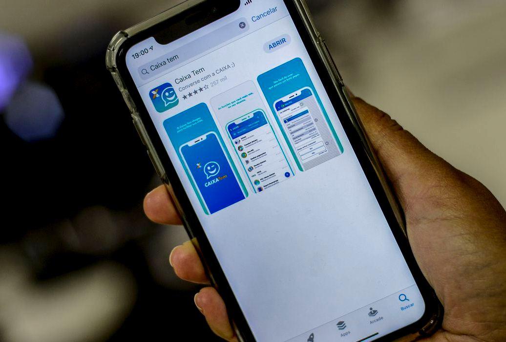 Caixa começa a pagar hoje abono do PIS em poupança digital
