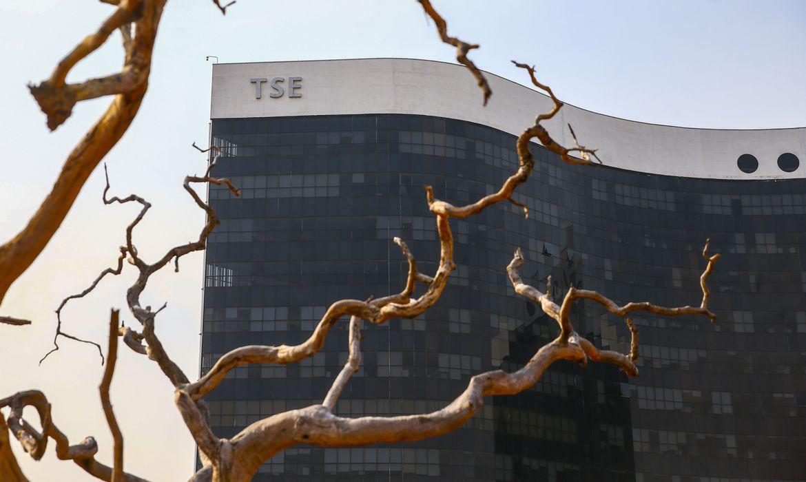 Prestação de contas de candidatos eleitos termina amanhã (15)