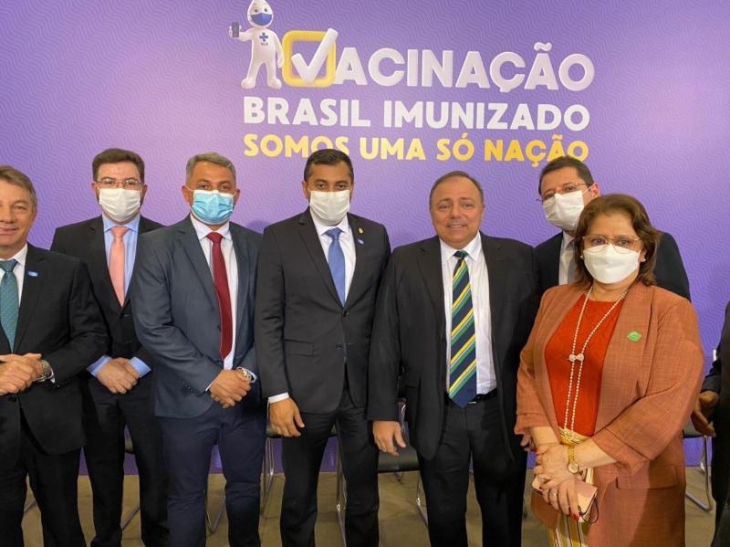 Em conversa com Pazuello, Wilson Lima pede prazo mais curto para entrega de vacina ao AM
