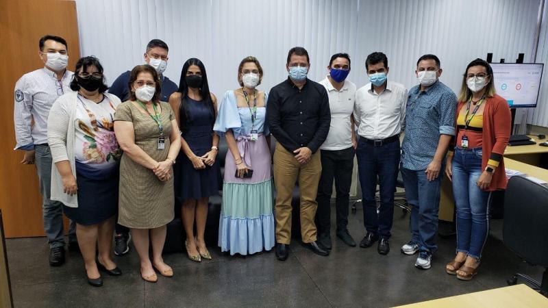 SES-AM e FVS se reúnem com equipe de transição do prefeito eleito de Manaus, David Almeida
