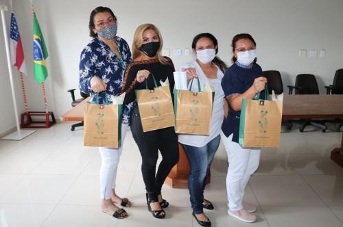 FCecon premia técnicos de enfermagem que foram destaque em 2020