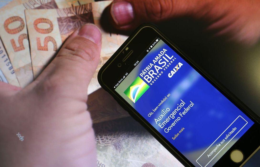 Auxílio: Caixa libera parcelas dos Ciclos 5 e 6, dos nascidos em abril