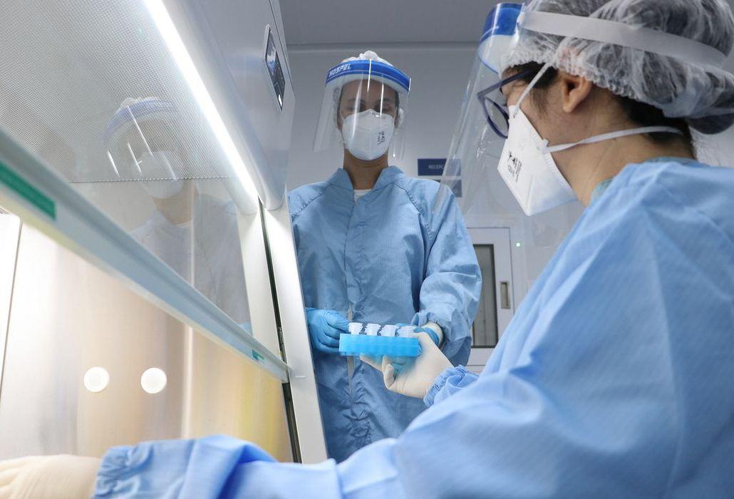 Fiocruz deve iniciar produção da vacina de Oxford em 20 de janeiro