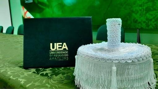 UEA antecipa colação de grau de 3 cursos da área de saúde