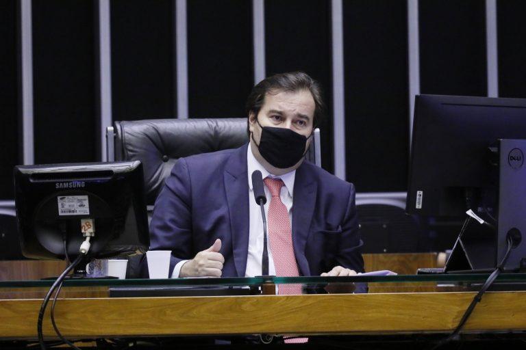Maia cobra retomada dos trabalhos no Congresso para discutir situação do Amazonas e das vacinas