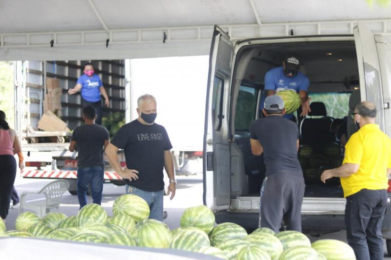 Governo do Estado continua comprando da agricultura familiar e doando alimentos na pandemia