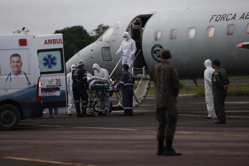 Transferência de pacientes para outros estados obedece rígidos protocolos de segurança