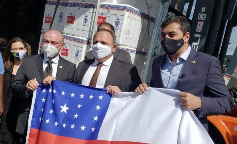 Governador Wilson Lima recebe 256 mil doses da vacina contra Covid-19