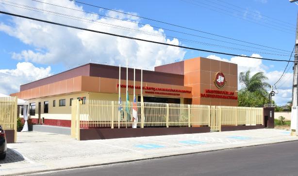 MPAM e DPE ajuízam ação para garantir fornecimento de oxigênio e a evacuação de pacientes graves de Parintins