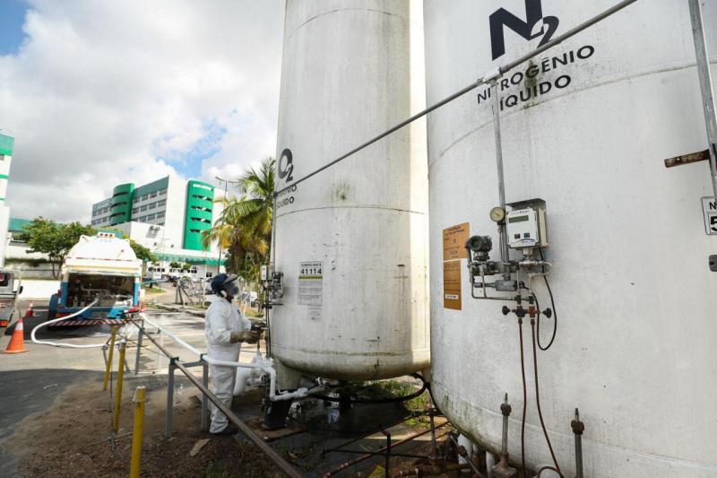 Carregamento com 160 mil metros cúbicos de oxigênio já está abastecendo unidades de saúde da capital