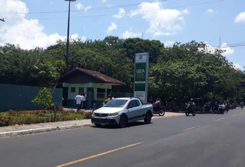Conselhos Acadêmico e Universitário da UEA decidem manter suspensas as atividades acadêmicas
