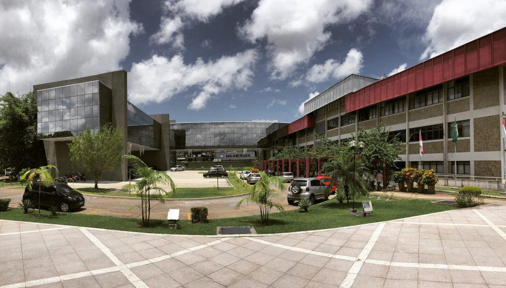 TCE-AM disponibiliza lista de vacinados no interior e informa canal de denúncias