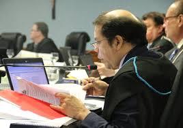 ‘Cada pessoa deve tomar duas doses da mesma vacina’, diz conselheiro do TCE