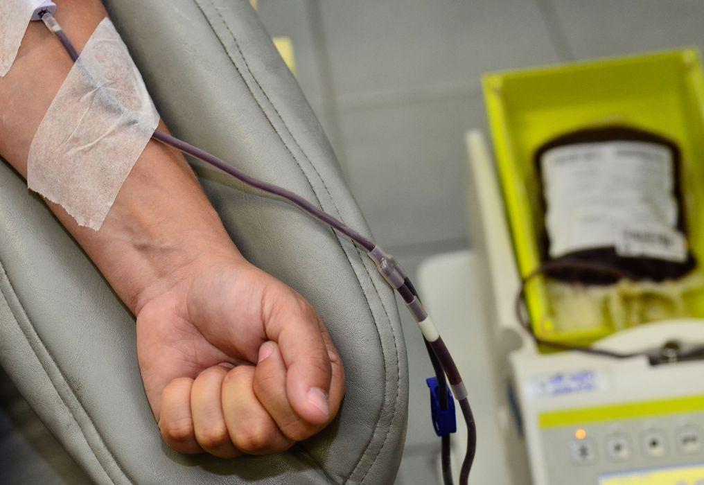 Governo incentiva doação de sangue antes de imunização contra Covid-19