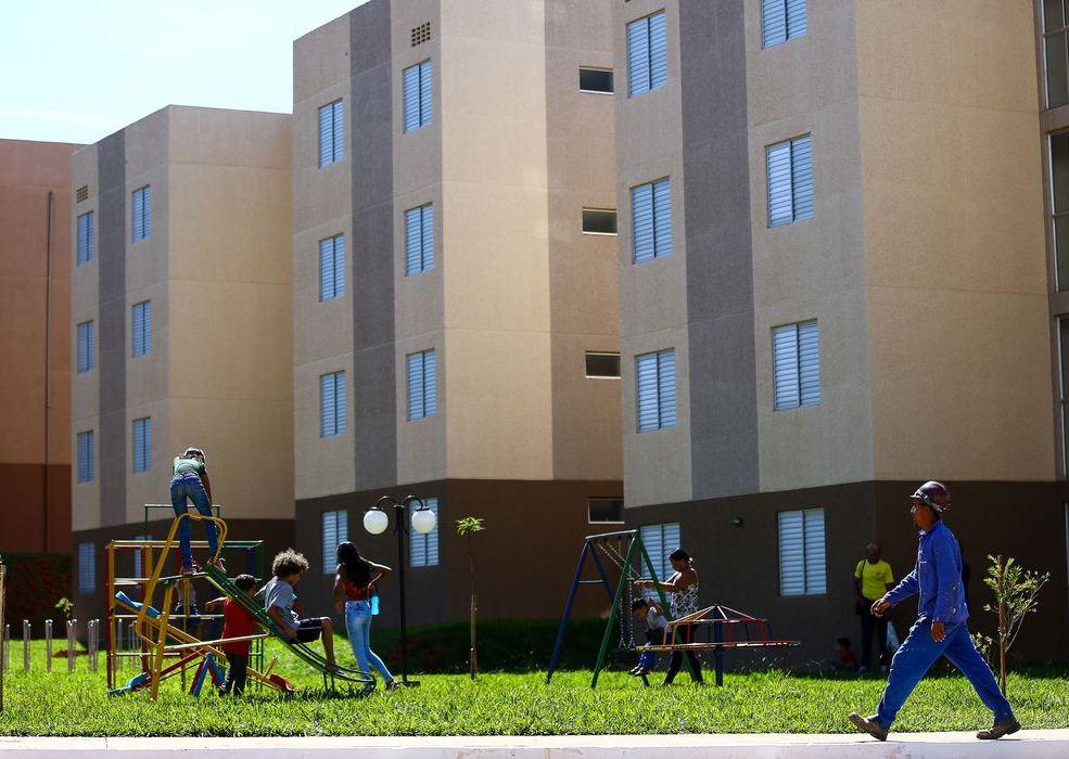 Adesão de municípios a programa de regularização fundiária começa hoje