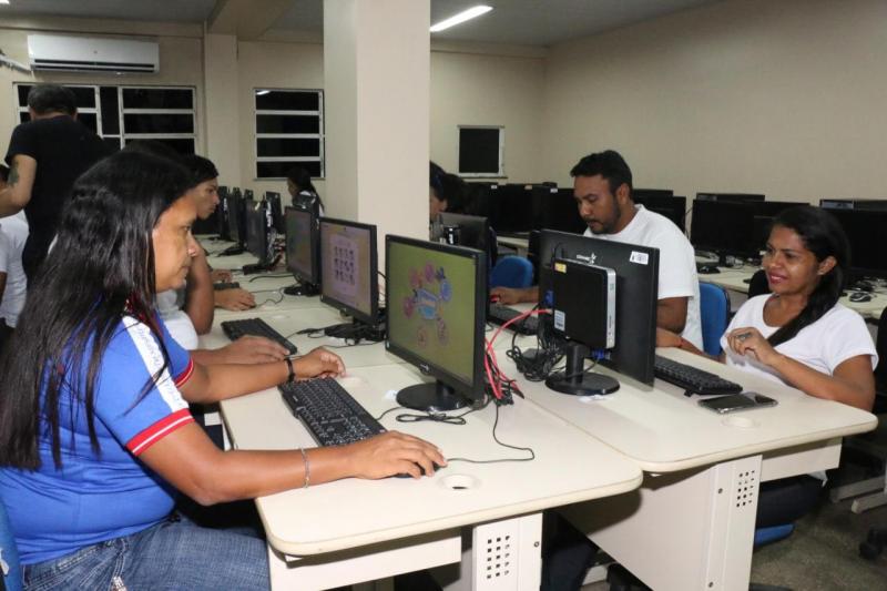 Educação de Jovens e Adultos: matrículas para novos alunos também será on-line ou por telefone, de 8 a 12 de fevereiro