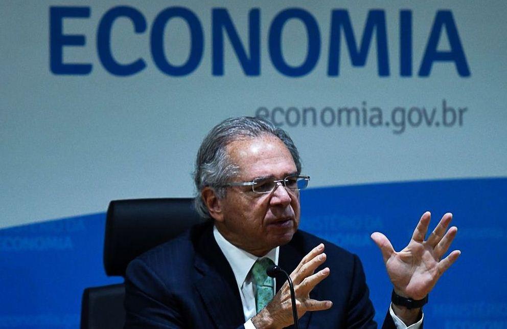 Novo auxílio emergencial só viria com calamidade pública, diz Guedes