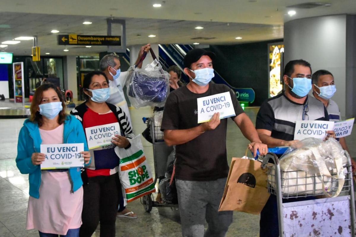 Mais oito pacientes retornam a Manaus na noite deste domingo (07/02)