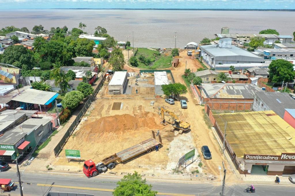 Trabalho e Segurança: obras em Parintins não paralisaram