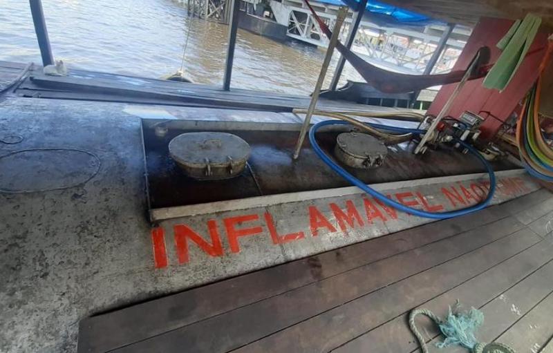 Homem é preso por transporte ilegal de 16 mil litros de diesel marítimo