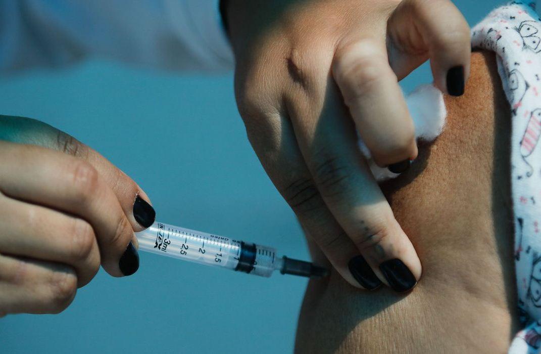 Anvisa autoriza nova importação da vacina Covishield, da AstraZeneca