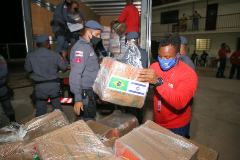 Governo garante suporte logístico no recebimento de 1.400 cestas básicas doadas pelo programa Pátria Voluntária