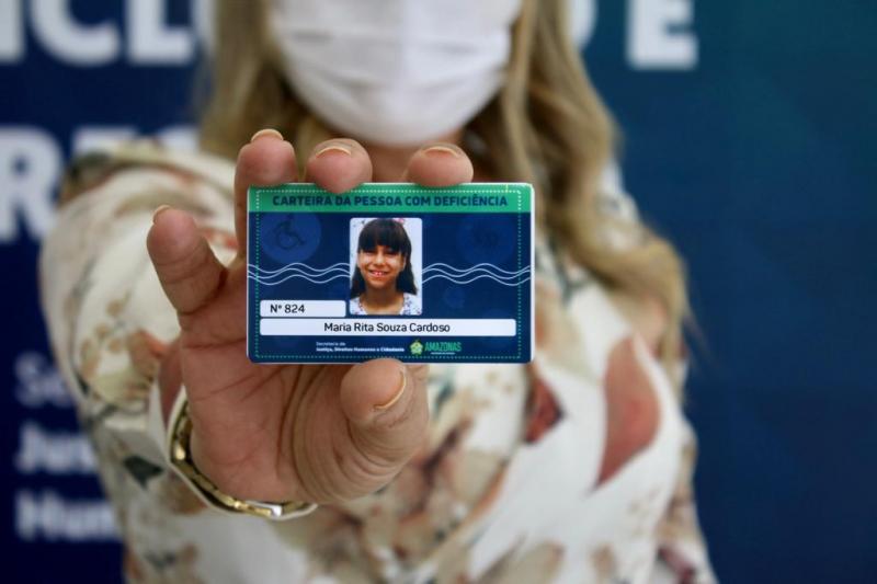 Sejusc já emitiu 1.032 Carteiras de Identificação para a Pessoa com Deficiência