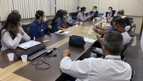 SES-AM reúne representantes de hospitais privados para discutir requisição de leitos