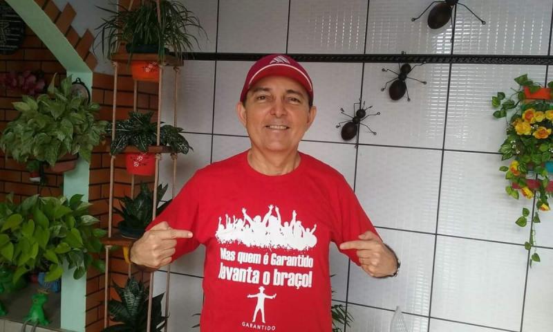 Morre ex-apresentador do Boi Garantido, Paulinho Faria, em decorrência de complicações da Covid-19