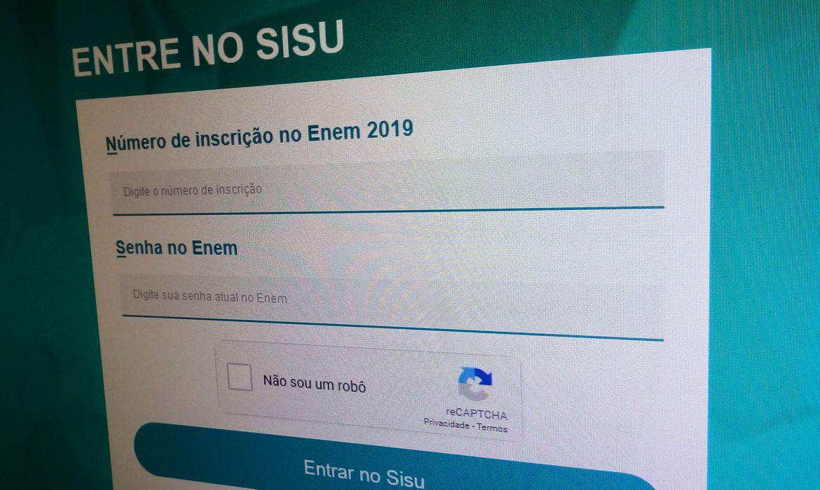 Termina hoje prazo para adesão de universidades ao Sisu Termina hoje prazo para adesão de universidades ao Sisu