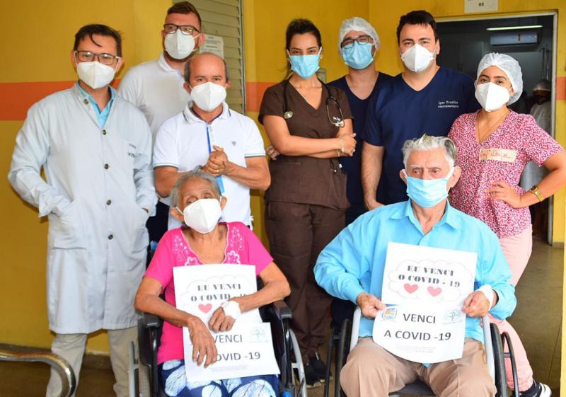 História de amor e cura emociona hospital Jofre Cohen, em Parintins