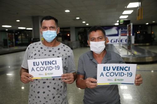 Mais dois pacientes recuperados da Covid-19 retornam a Manaus, após tratamento no Rio Grande do Norte
