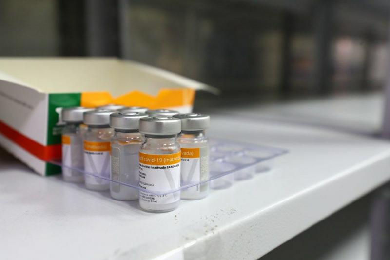 Amazonas aplicou 376.722 doses de vacina contra Covid-19 até domingo (07/03)