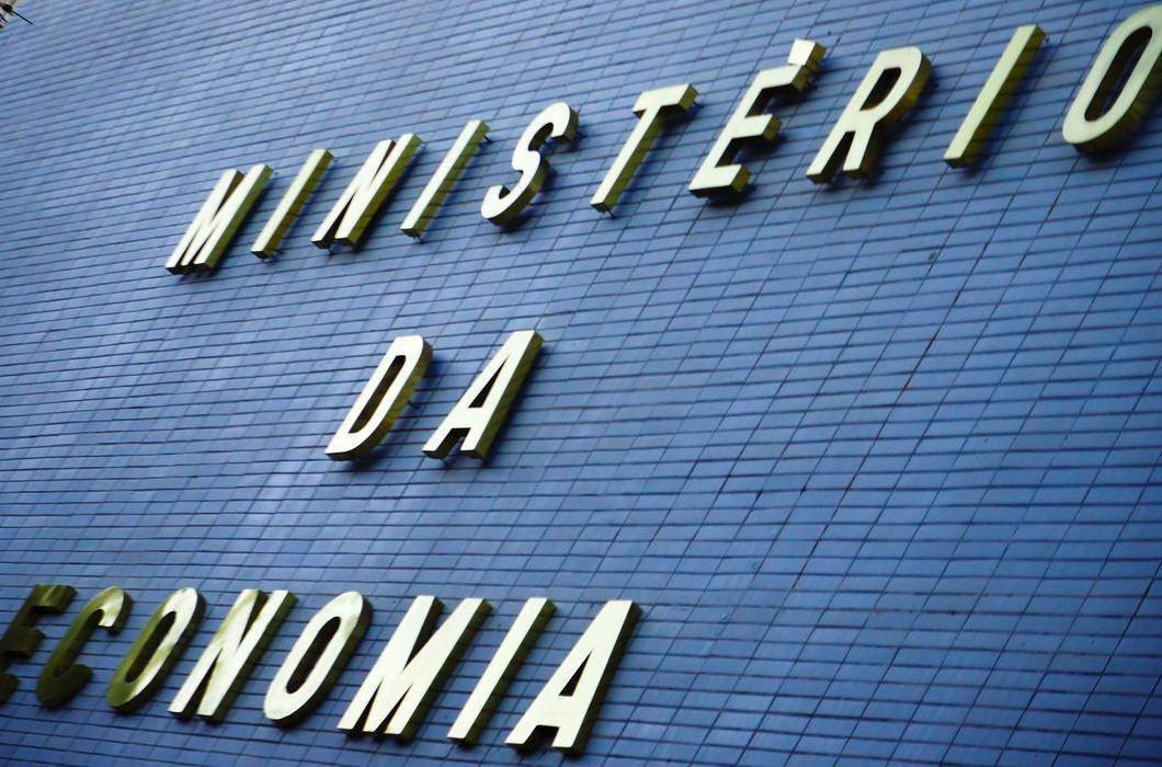 Recadastramento anual de aposentados e pensionistas é adiado