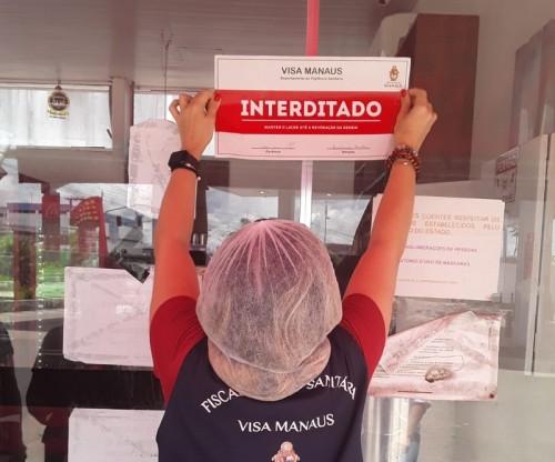 No fim de semana, 32 bares são fechados por descumprir medidas de prevenção da Covid-19 em Manaus